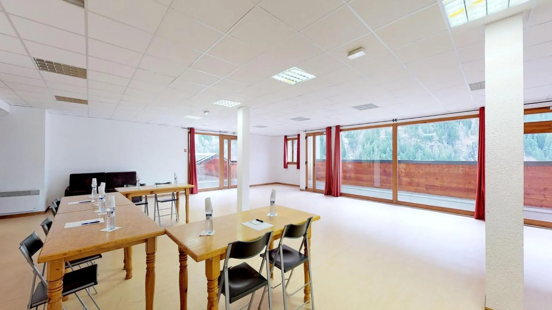 Hameau 5 201A - Spa & Piscine Studio 4 Pers Orelle Holiday home